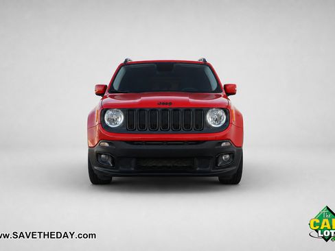 Used 2017 Jeep Renegade Altitude FWD image 11