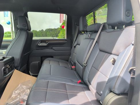 New 2026 Chevrolet Silverado 3500 High Country AWD/4WD image 31