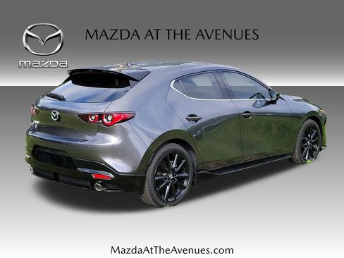 Used 2026 MAZDA MAZDA3 2.5 S Hatchback w/ Premium Pkg FWD image 18