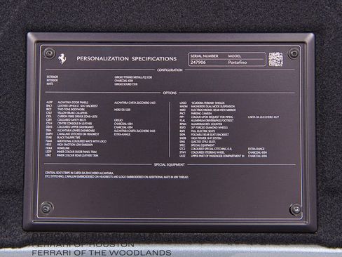 Used 2019 Ferrari Portofino image 33