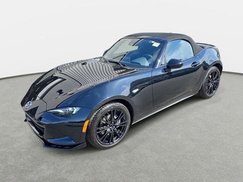 New 2026 MAZDA MX-5 Miata Club w/ Interior Package RWD image 34