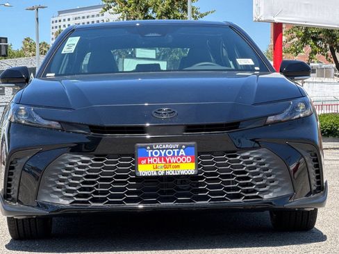 New 2026 Toyota Camry SE FWD image 8
