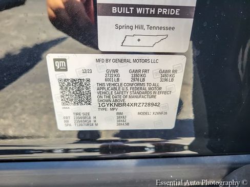 Certified 2024 Cadillac XT5 Luxury w/ LPO, Floor Liner Package AWD/4WD image 36