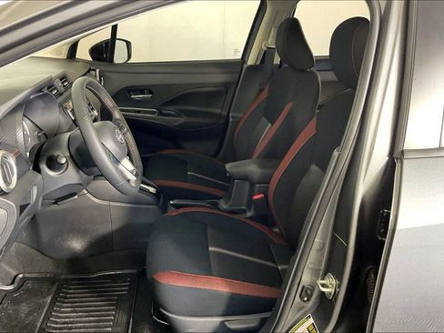 Used 2025 Nissan Versa SR w/ Trunk Package FWD image 30