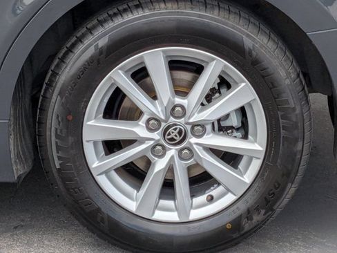 Used 2025 Toyota Camry LE w/ Convenience Package FWD image 13