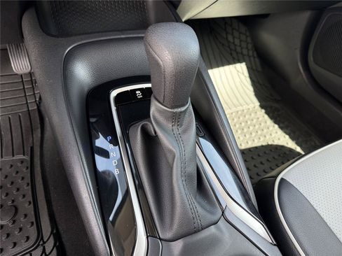 Used 2023 Toyota Corolla LE w/ Carpet Mat Package (TMS) FWD image 12