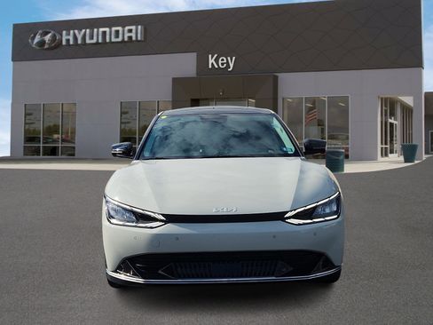 Used 2022 Kia EV6 GT-Line w/ First Edition Package image 8