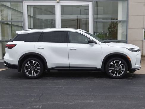 Certified 2026 INFINITI QX60 Pure w/ Cargo Package FWD image 7