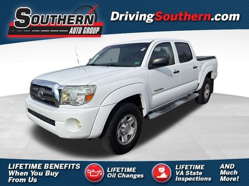 Used 2009 Toyota Tacoma PreRunner image 1