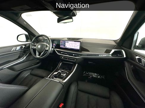 Used 2024 BMW X5 xDrive40i w/ Parking Assistance Package image 2