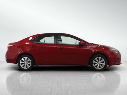 Used 2015 Toyota Corolla LE image 6