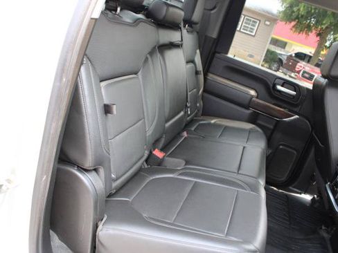 Used 2020 GMC Sierra 2500 SLT RWD image 22