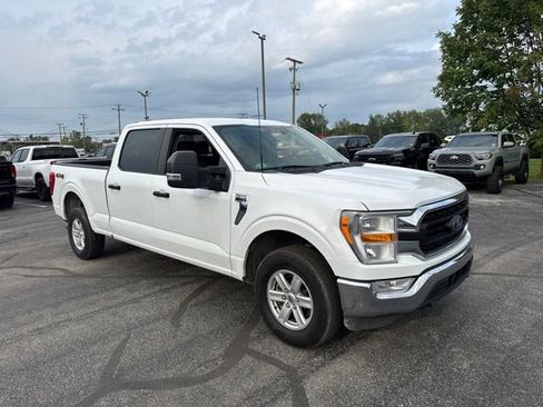 Used 2022 Ford F150 XLT w/ Trailer Tow Package AWD/4WD image 9