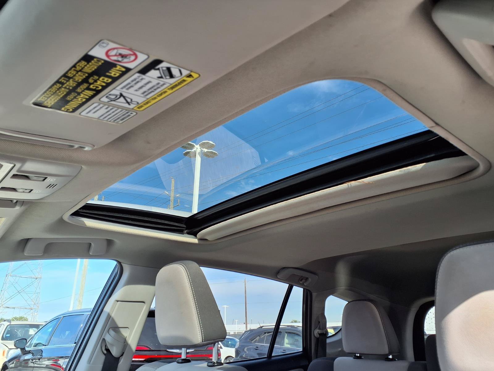 Used 2015 Toyota RAV4 XLE FWD image 20