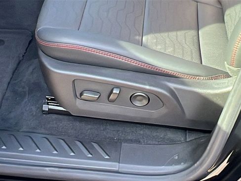 New 2025 Chevrolet Colorado Z71 w/ Technology Package image 14