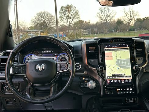 Used 2020 RAM 1500 Limited image 17