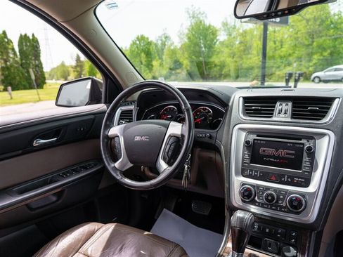 Used 2017 GMC Acadia Limited SLT AWD/4WD image 29