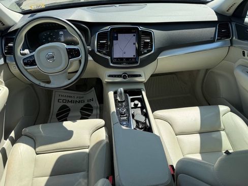 Used 2016 Volvo XC90 T8 Momentum w/ Vision Package AWD/4WD image 23