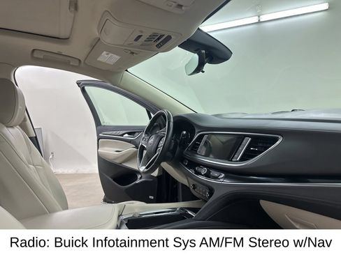 Used 2023 Buick Enclave Avenir w/ Avenir Technology Package AWD/4WD image 21