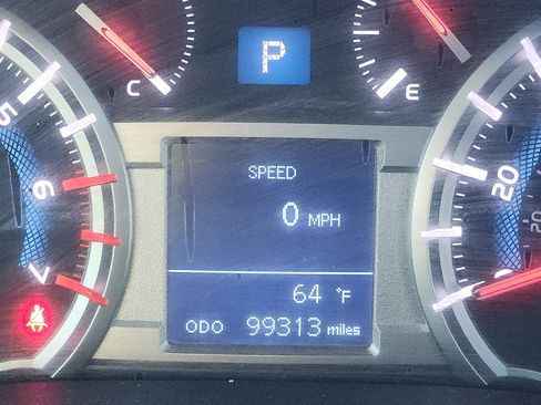 Used 2018 Toyota 4Runner Limited image 17