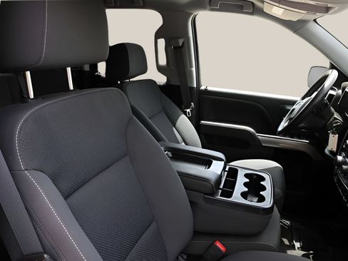 Used 2018 Chevrolet Silverado 1500 LT w/ Texas Edition RWD image 20