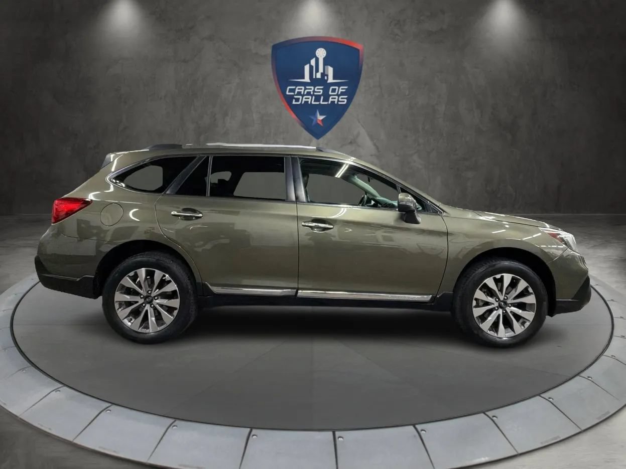 Used 2018 Subaru Outback 2.5i Touring AWD/4WD image 6