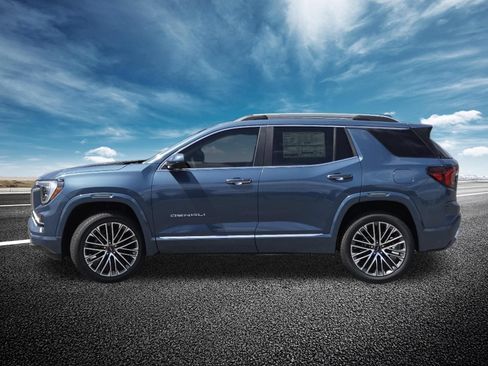 New 2026 GMC Terrain Denali w/ LPO, Floor Liner Package AWD/4WD image 11