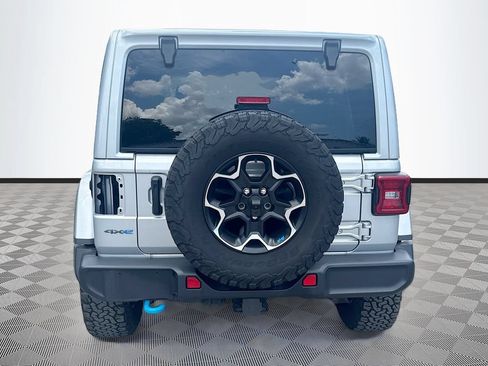 Used 2023 Jeep Wrangler Unlimited Rubicon 4xe w/ Cold Weather Group AWD/4WD image 7