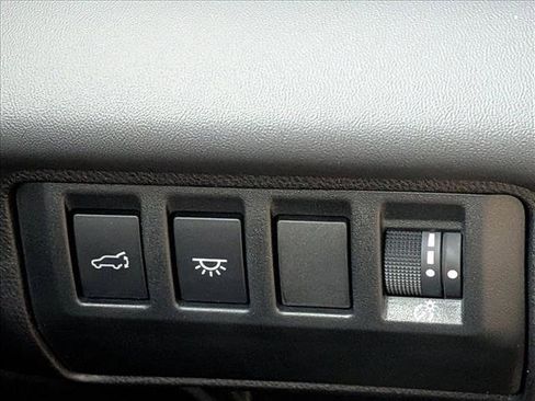 Certified 2025 Subaru Ascent Touring w/ Popular Package #2 image 18