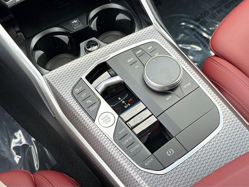 New 2026 BMW 330i Sedan w/ M Sport Package image 29