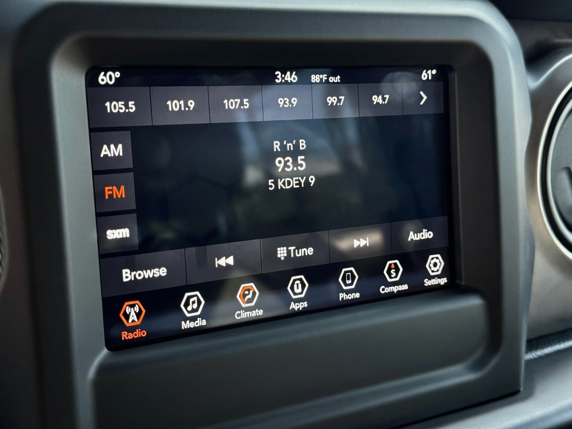 Used 2020 Jeep Wrangler Unlimited Sport S AWD/4WD image 10