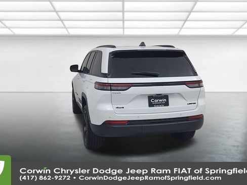 Certified 2023 Jeep Grand Cherokee Limited w/ Black Appearance Package image 12