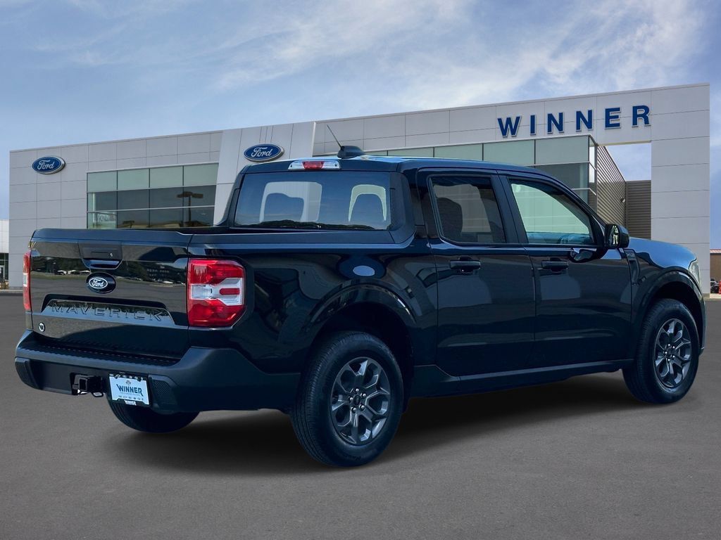 Used 2025 Ford Maverick XLT w/ Equipment Group 301A AWD/4WD image 4
