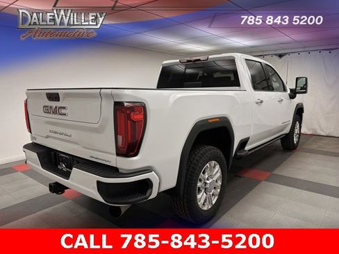 Used 2023 GMC Sierra 2500 Denali image 6