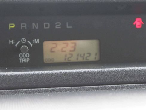 Used 2006 Scion xB FWD image 9