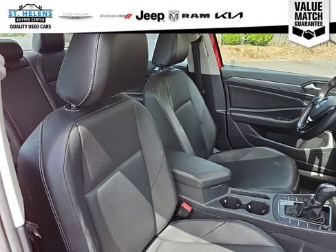 Used 2019 Volkswagen Jetta SEL FWD image 33