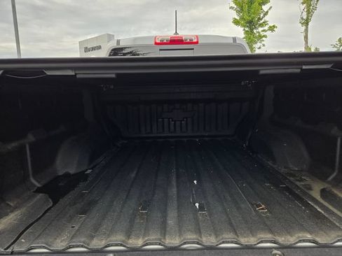 Used 2024 Chevrolet Colorado Trail Boss w/ Technology Package AWD/4WD image 27