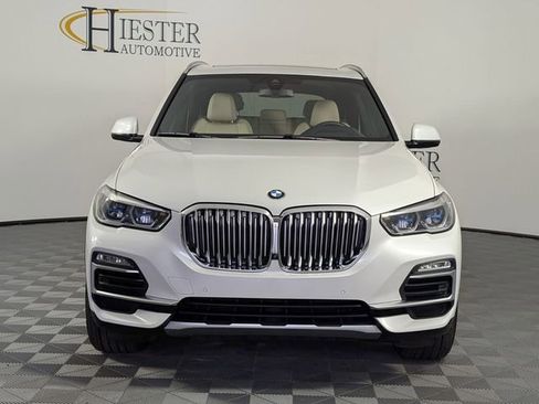Used 2020 BMW X5 xDrive40i w/ Executive Package image 3