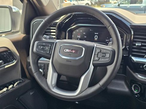 Used 2024 GMC Sierra 1500 SLT w/ SLT Premium Plus Package AWD/4WD image 39