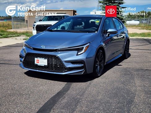 Used 2026 Toyota Corolla SE w/ SE Package FWD image 1