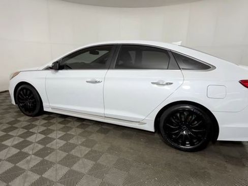 Used 2017 Hyundai Sonata Sport w/ Value Edition Package 02 FWD image 8
