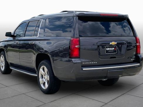 Used 2018 Chevrolet Suburban Premier AWD/4WD image 11