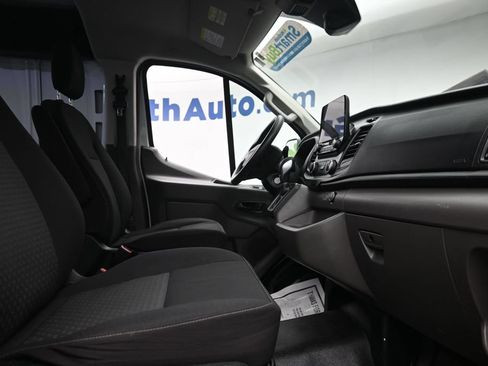 Used 2020 Ford Transit 250 Low Roof RWD image 9