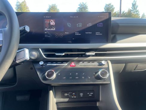 Used 2025 Hyundai Sonata SEL image 17