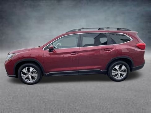 Used 2019 Subaru Ascent Premium image 2