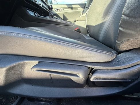 Used 2023 Honda Civic Sport image 26