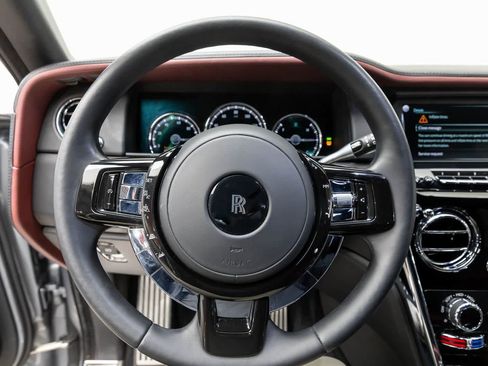 Certified 2022 Rolls-Royce Cullinan image 18