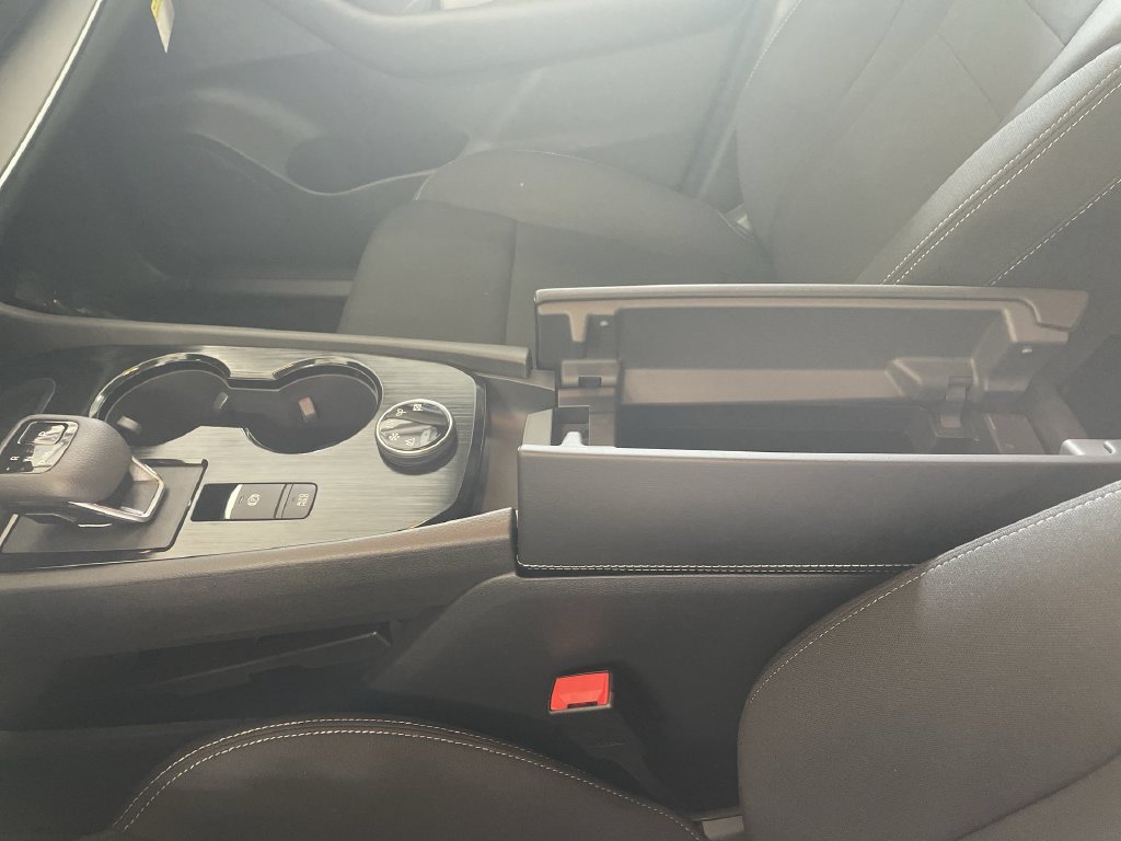 Certified 2026 Nissan Rogue S AWD/4WD image 24