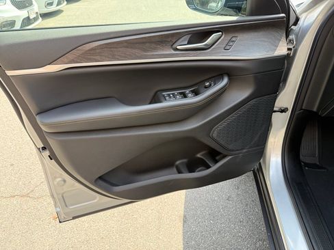 New 2026 Jeep Grand Cherokee L Limited AWD/4WD image 22