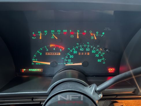 Used 1993 Chevrolet Silverado 3500 4x4 Extended Cab image 26